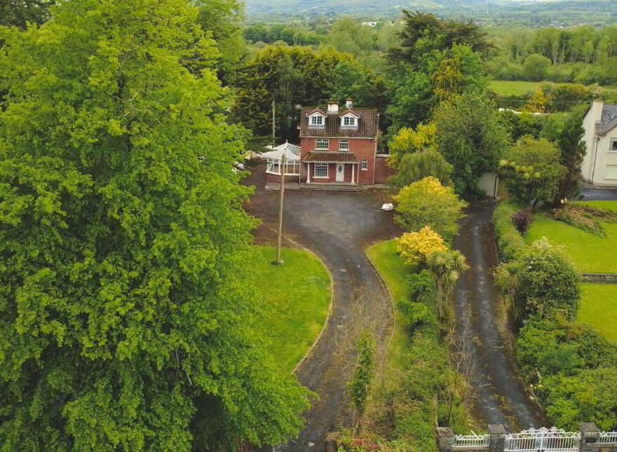 Whitehall, Parteen, V94X32N
