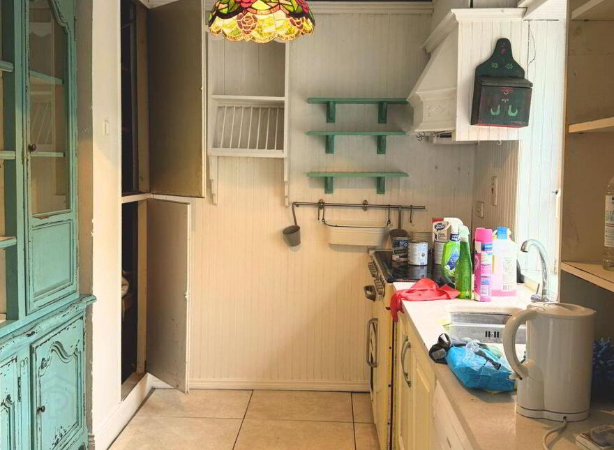 Whitehall, Parteen, V94X32N