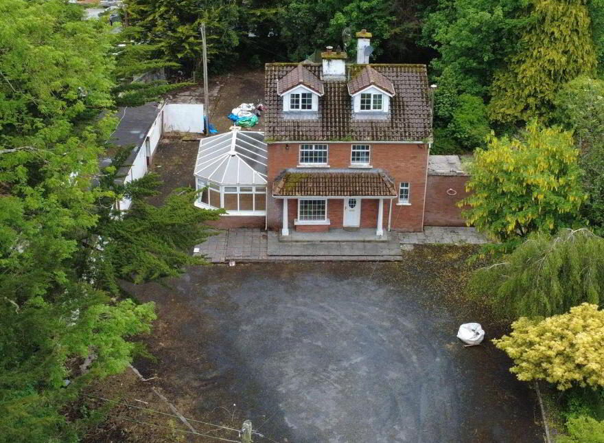 Whitehall, Parteen, V94X32N