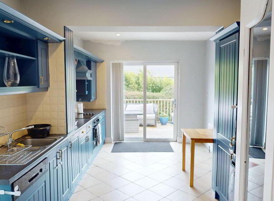 Kilcoe, New Westfields, North Circular Road, V94TEV9