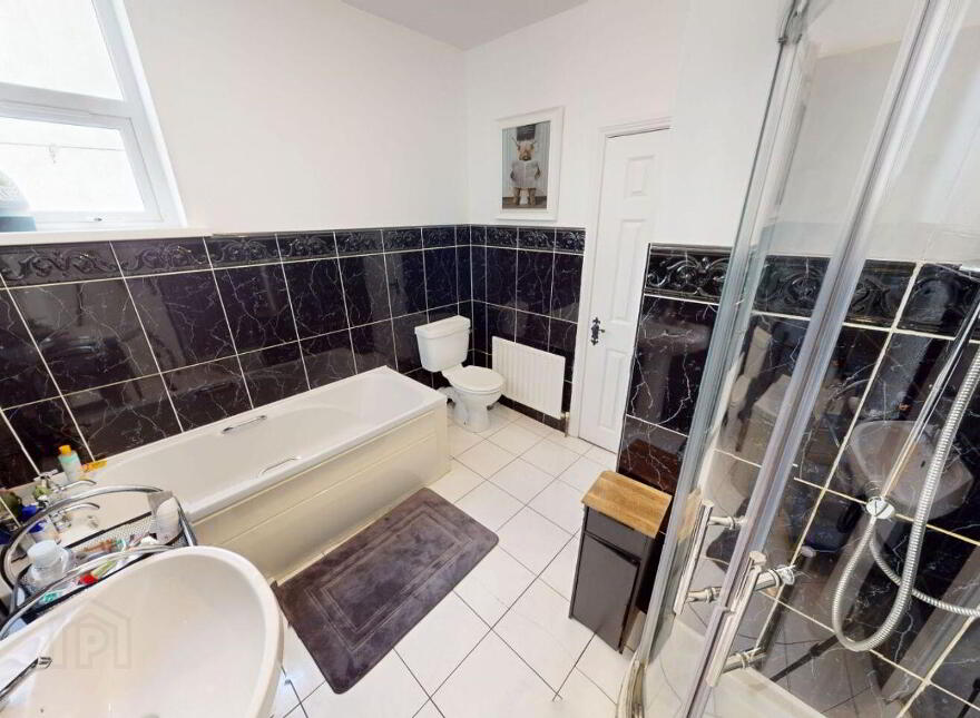 Kilcoe, New Westfields, North Circular Road, V94TEV9