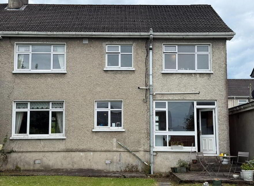 8 Oakland Drive, Greystones, Ennis Road, V94TFE4