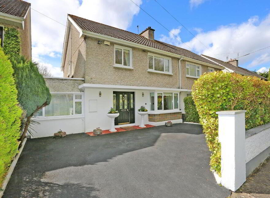 3 Saint James Court, Ennis Road, North Circular Road, V940H28