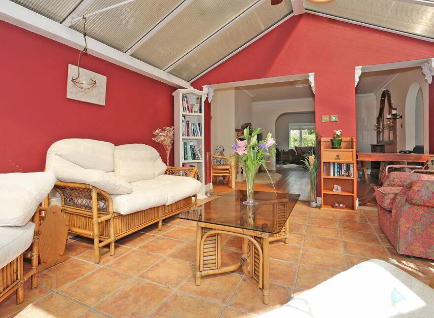 3 Saint James Court, Ennis Road, North Circular Road, V940H28
