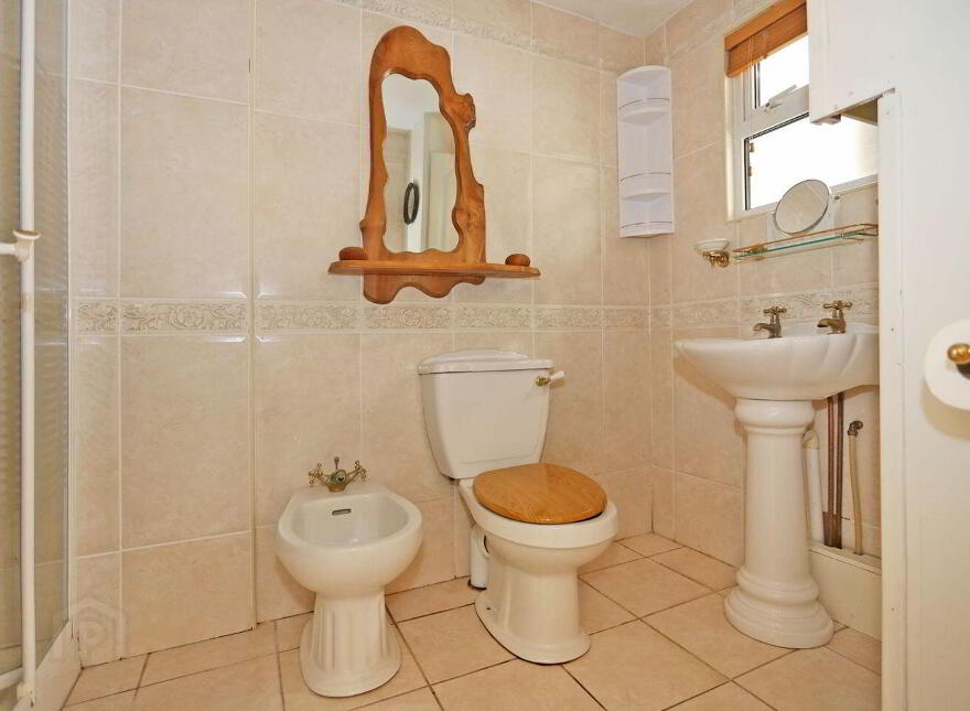 3 Saint James Court, Ennis Road, North Circular Road, V940H28