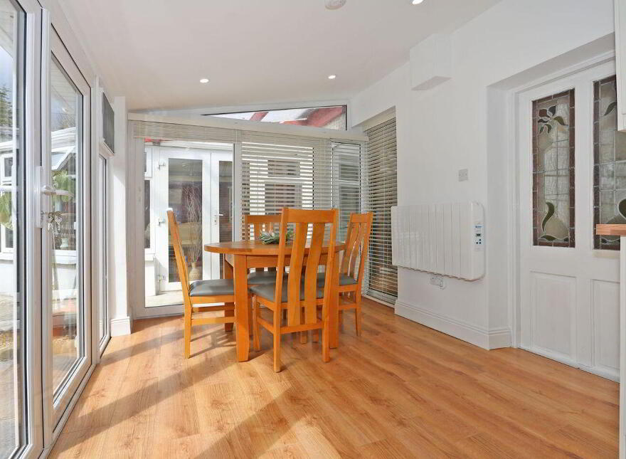 3 Saint James Court, Ennis Road, North Circular Road, V940H28