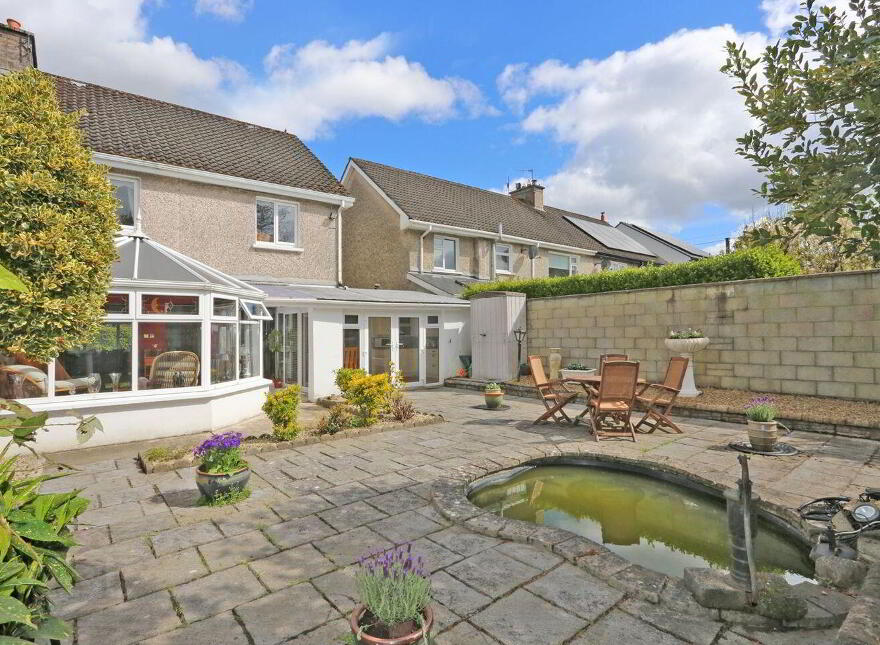 3 Saint James Court, Ennis Road, North Circular Road, V940H28