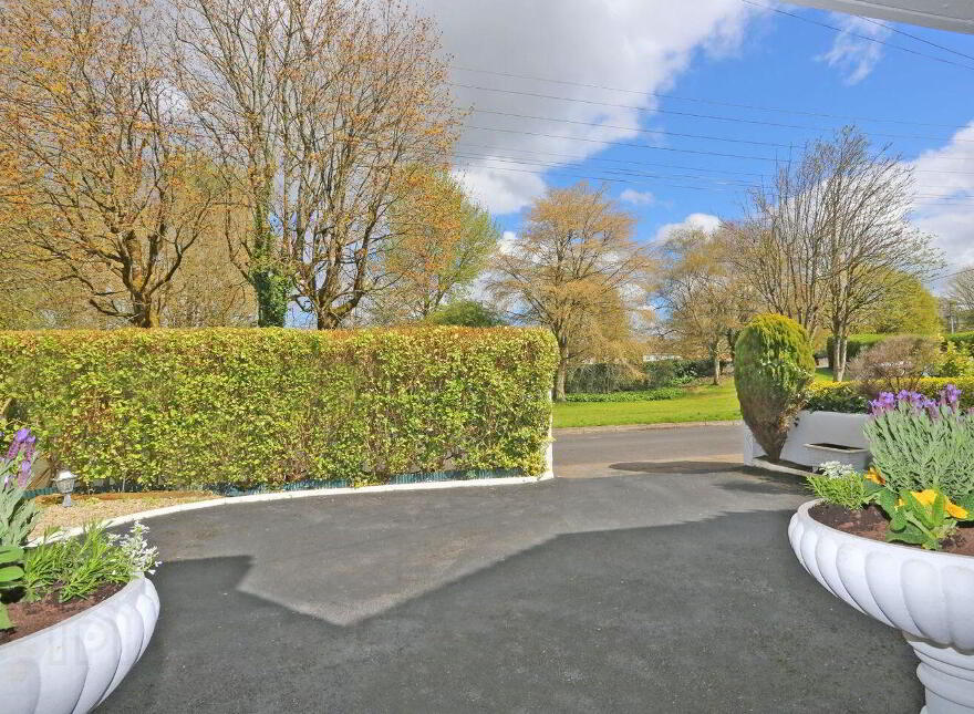 3 Saint James Court, Ennis Road, North Circular Road, V940H28