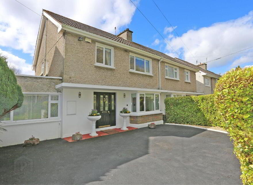 3 Saint James Court, Ennis Road, North Circular Road, V940H28