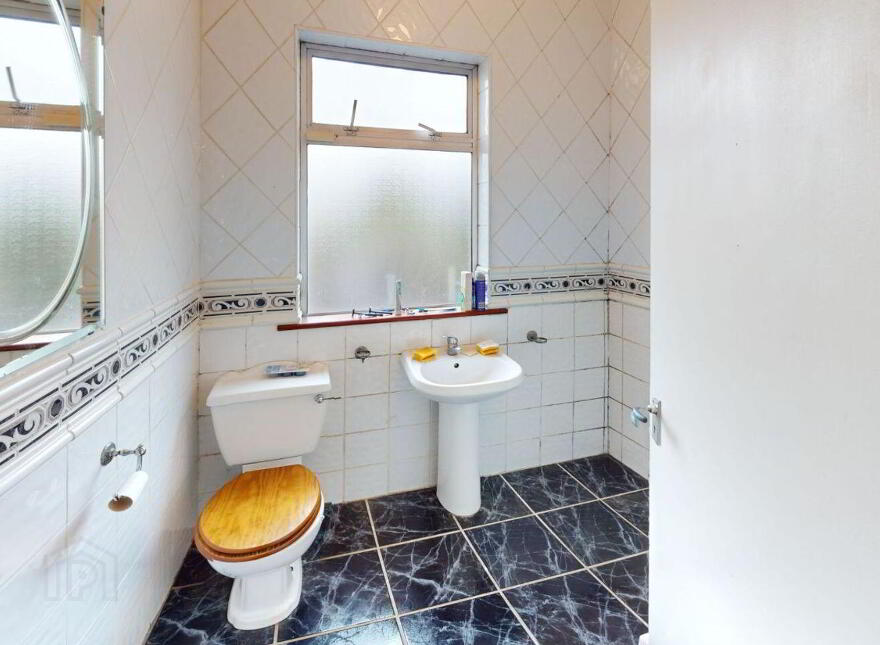 Zenda, South Circular Road, V94CY6R