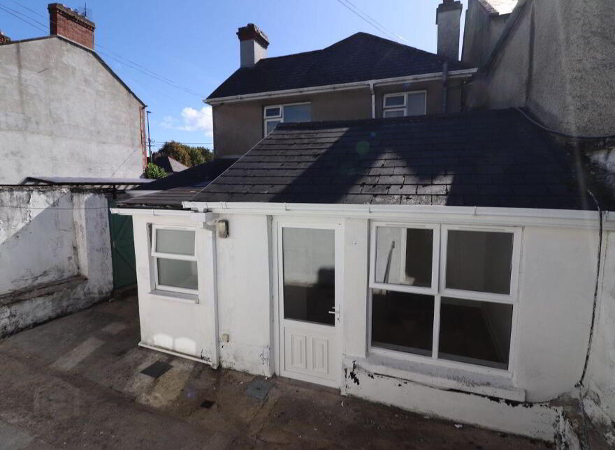 O'Mara House, Ballinacurra, V942C66