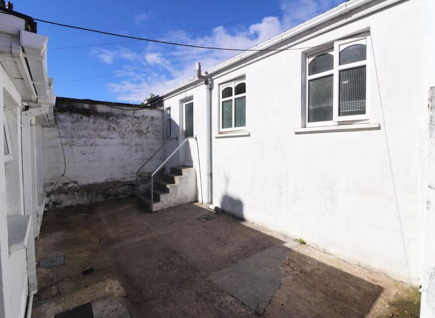 O'Mara House, Ballinacurra, V942C66