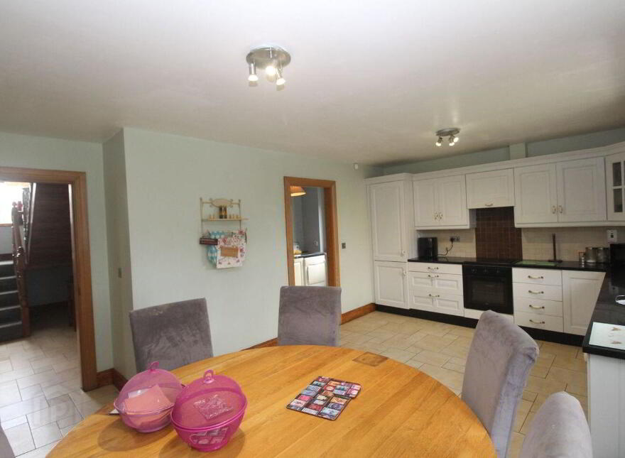 2 Glasheen Park, Drumlish, N39KT78