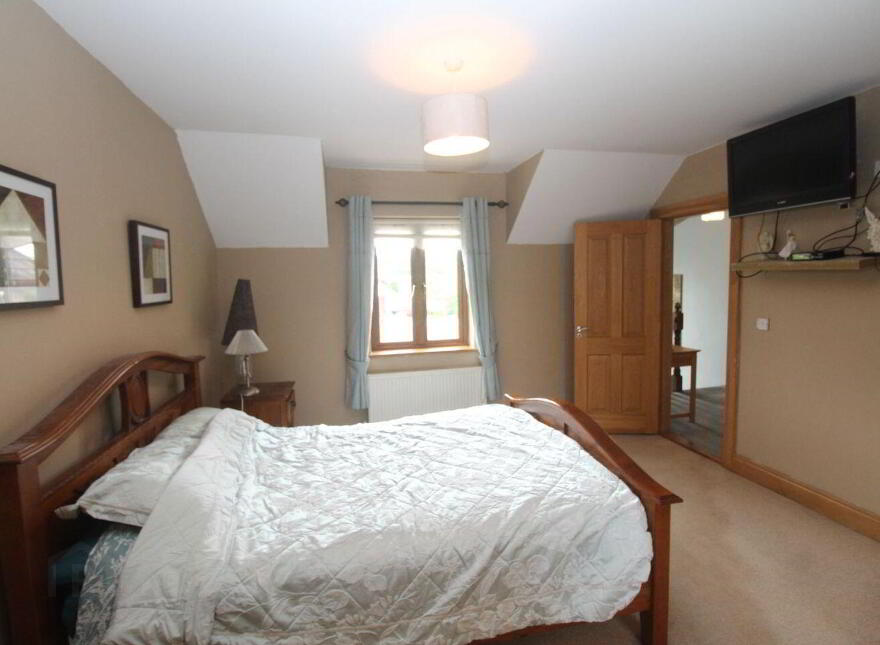 2 Glasheen Park, Drumlish, N39KT78