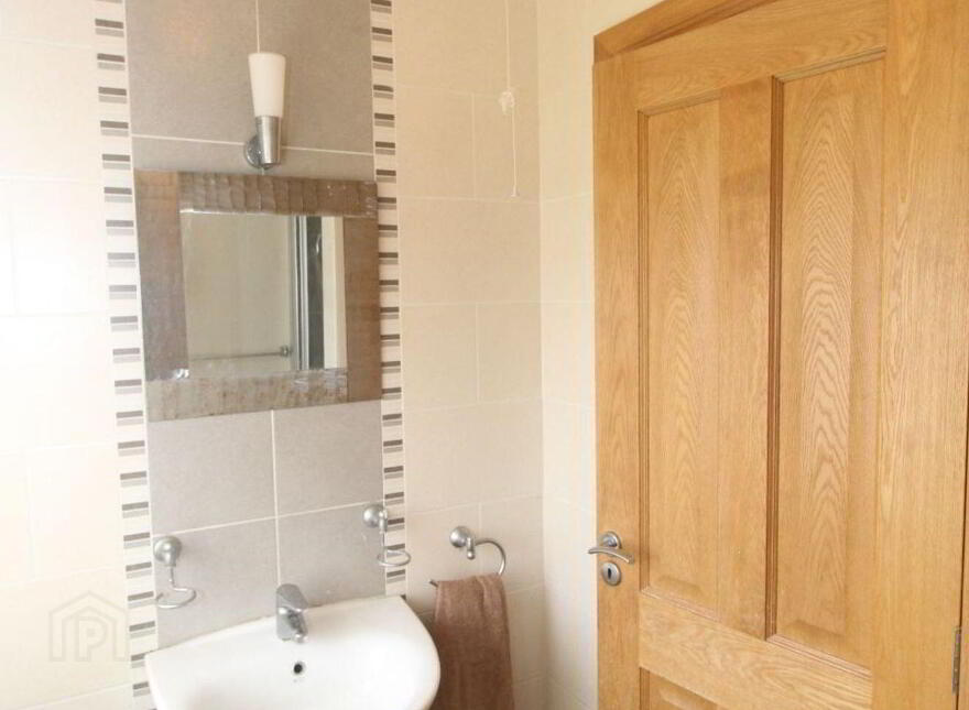 2 Glasheen Park, Drumlish, N39KT78