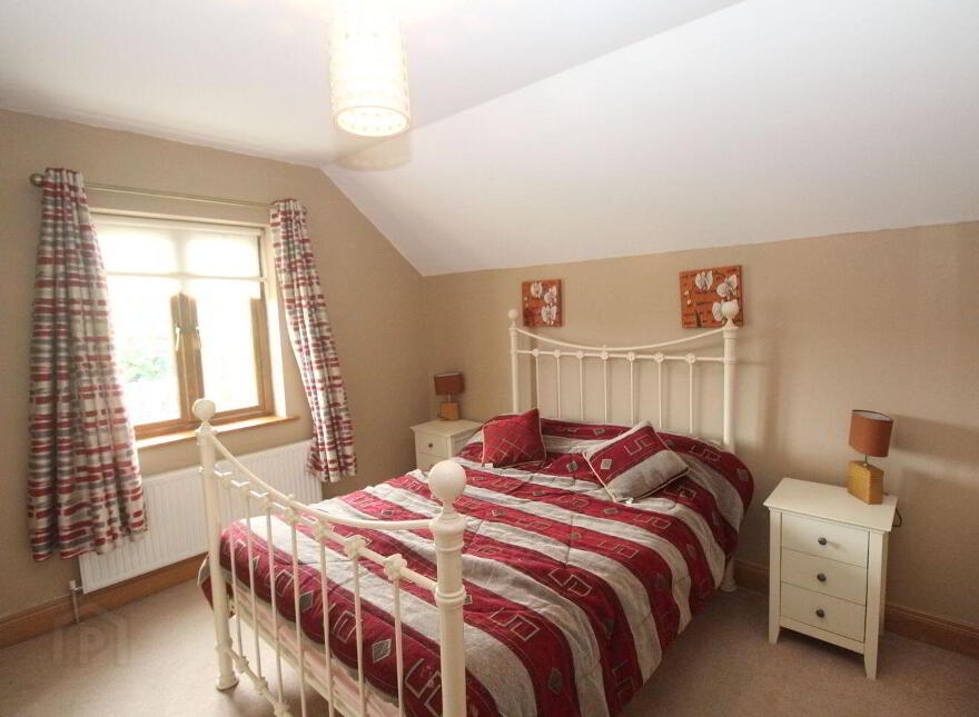 2 Glasheen Park, Drumlish, N39KT78