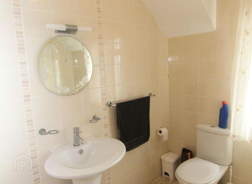 2 Glasheen Park, Drumlish, N39KT78