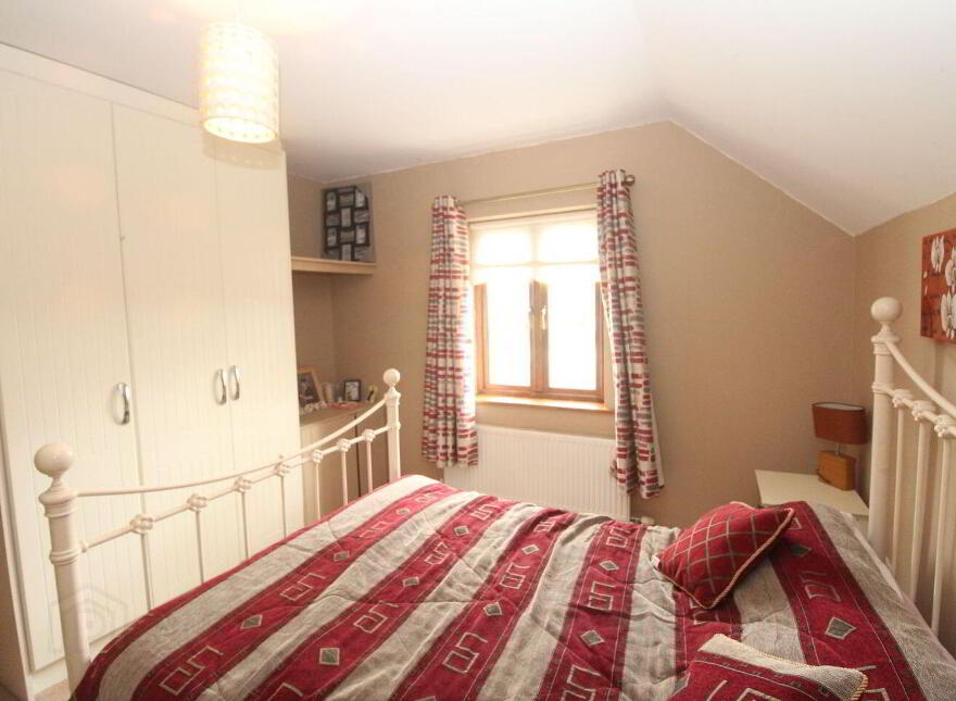 2 Glasheen Park, Drumlish, N39KT78