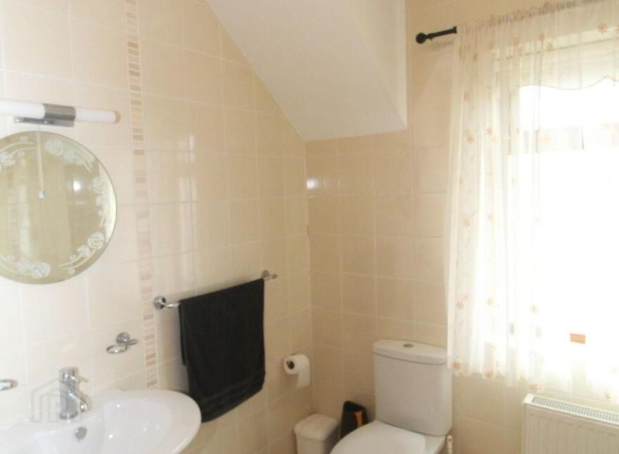 2 Glasheen Park, Drumlish, N39KT78