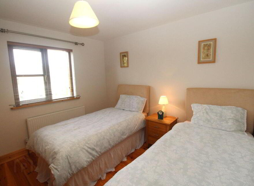 12 The Waterfront, Tarmonbarry, N39F688
