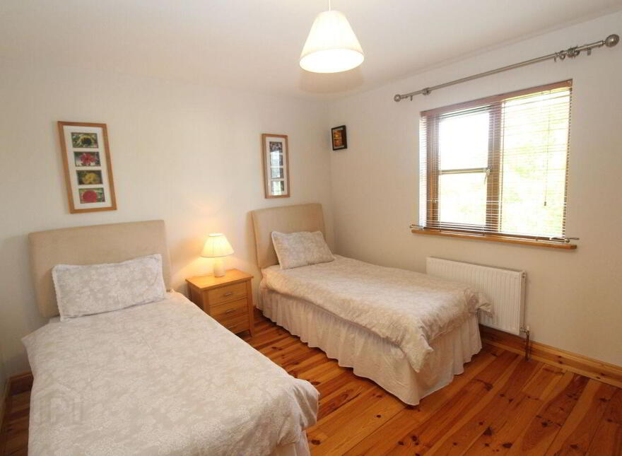 12 The Waterfront, Tarmonbarry, N39F688