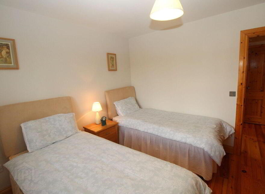 12 The Waterfront, Tarmonbarry, N39F688