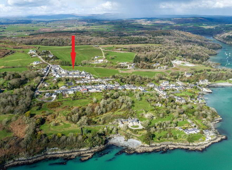 34 The Lawn, Union Hall, Union Hall, P81R624