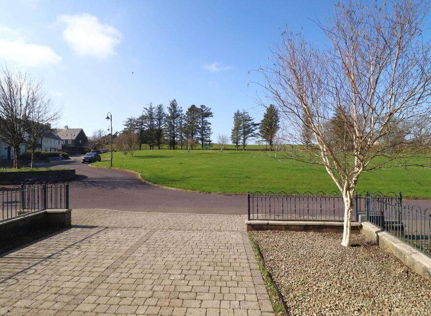 34 The Lawn, Union Hall, Union Hall, P81R624