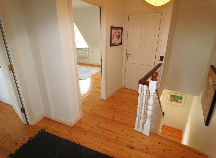 34 The Lawn, Union Hall, Union Hall, P81R624