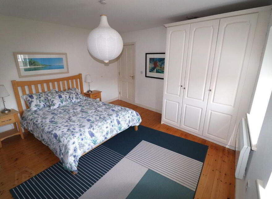 34 The Lawn, Union Hall, Union Hall, P81R624
