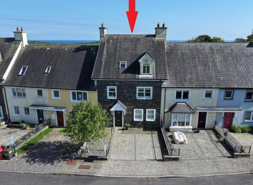 34 The Lawn, Union Hall, Union Hall, P81R624
