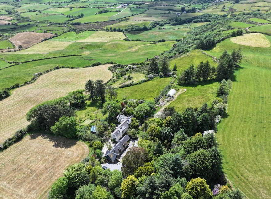 Fig Tree Cottage, Meenies Upper, Drimoleague, P47YK28