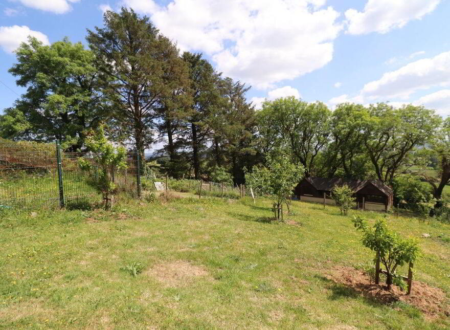 Fig Tree Cottage, Meenies Upper, Drimoleague, P47YK28