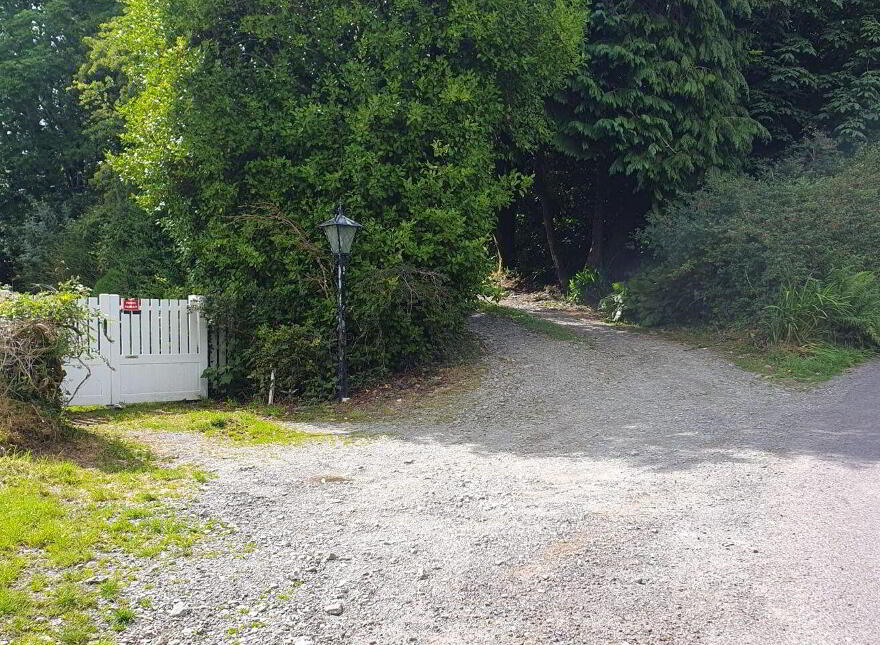Fig Tree Cottage, Meenies Upper, Drimoleague, P47YK28