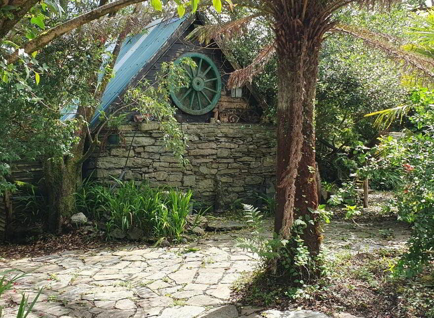 Fig Tree Cottage, Meenies Upper, Drimoleague, P47YK28