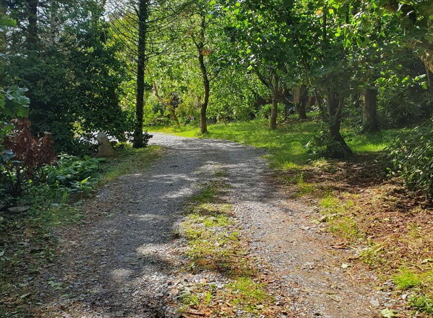 Fig Tree Cottage, Meenies Upper, Drimoleague, P47YK28