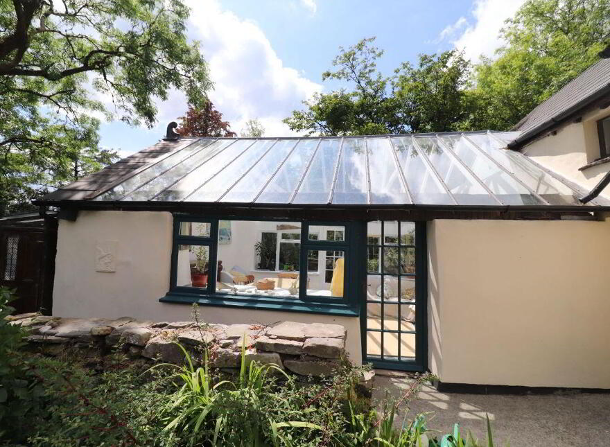 Fig Tree Cottage, Meenies Upper, Drimoleague, P47YK28
