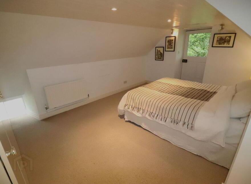 Fig Tree Cottage, Meenies Upper, Drimoleague, P47YK28