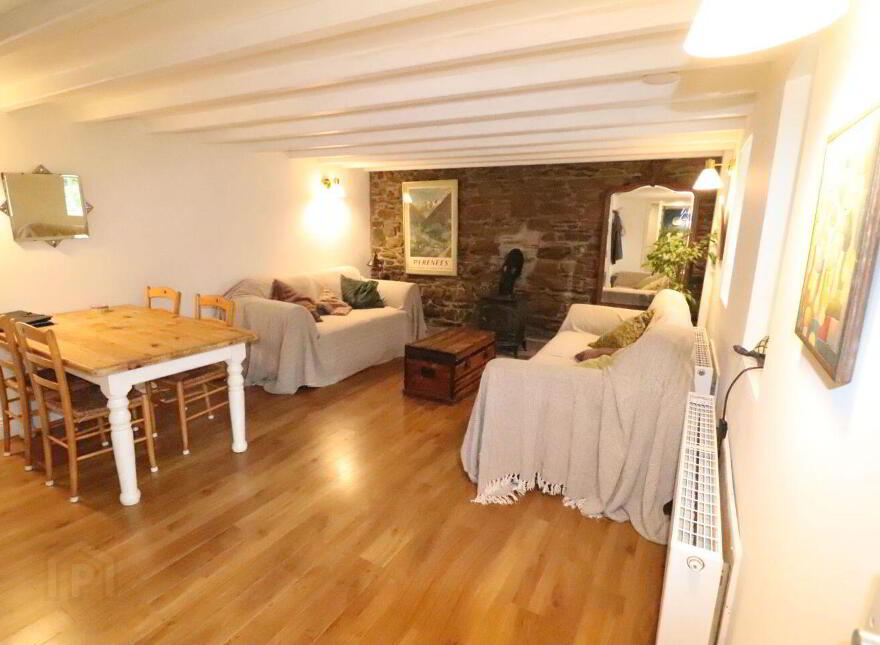 Fig Tree Cottage, Meenies Upper, Drimoleague, P47YK28
