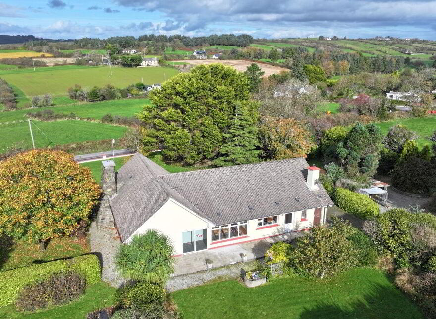 Palm Grove, Bunlick, Skibbereen, P81P951