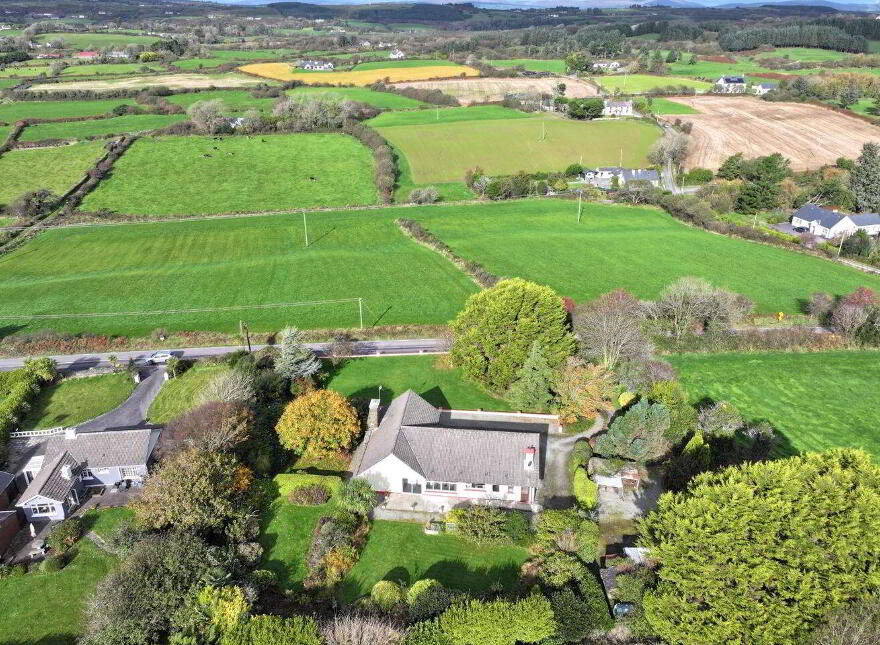 Palm Grove, Bunlick, Skibbereen, P81P951