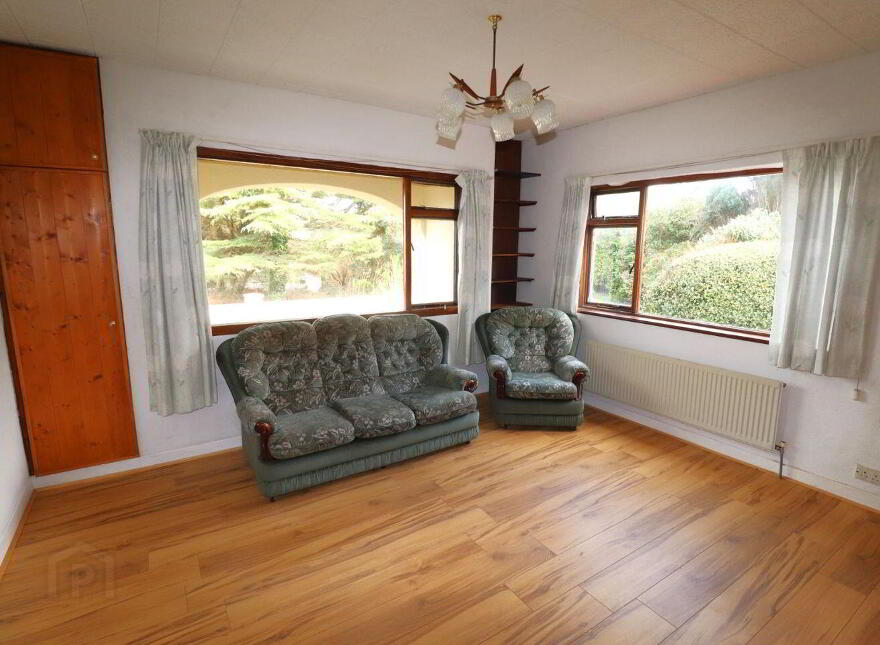Palm Grove, Bunlick, Skibbereen, P81P951
