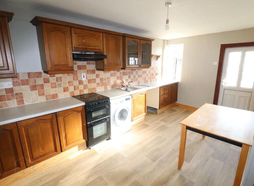 61 Mardyke Street, Skibbereen, P81TP27
