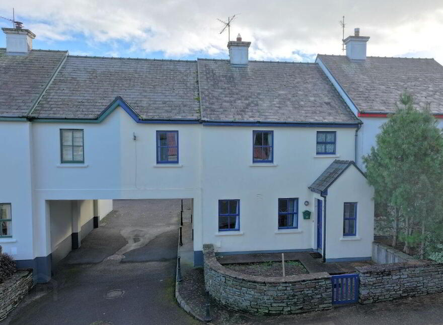 2 Sean Tobar, Ballydehob, P81HH33