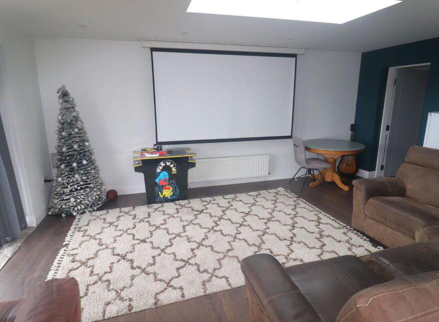Rath South, Baltimore, Trafrask, P81DD29