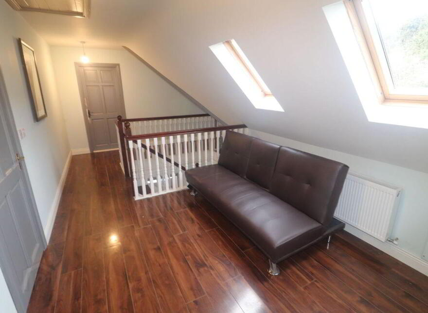 Rath South, Baltimore, Trafrask, P81DD29