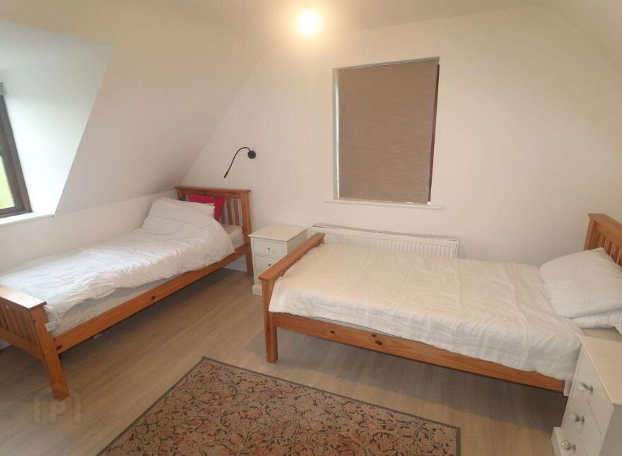 Rath South, Baltimore, Trafrask, P81DD29