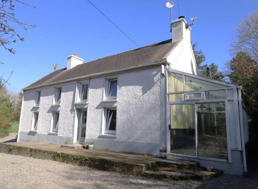Lough Ine, Skibbereen, P81DP63