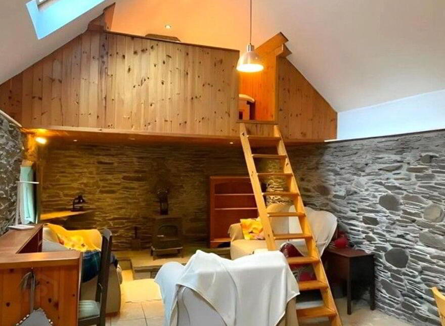 Lough Ine, Skibbereen, P81DP63