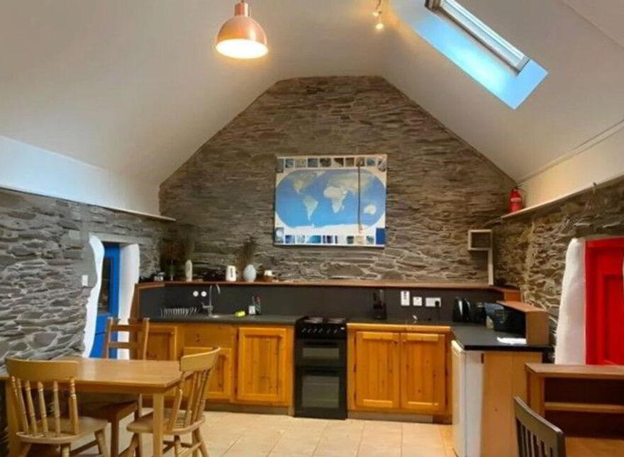Lough Ine, Skibbereen, P81DP63